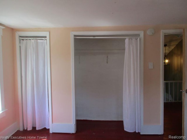 1027 Elmwood St, Port Huron, MI 48060 - view of closet