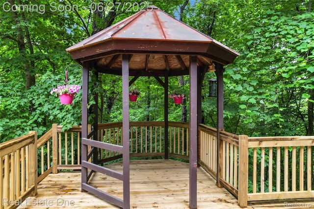 2300 Canyon Ridge Dr, White Lake, MI 48383 - deck with a gazebo