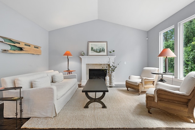 636 Wynding Oaks, Kalamazoo, MI 49006 - living room featuring vaulted ceiling and a premium fireplace