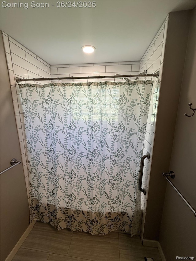 53240 Odilon Ave, Shelby Twp, MI 48316 - bathroom featuring curtained shower