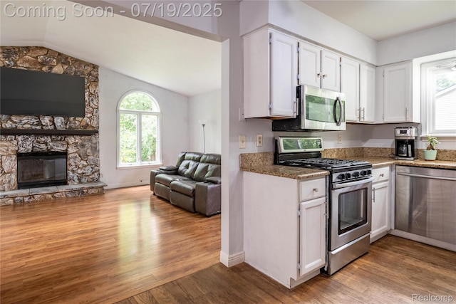 9268 Cumberland Ct, Commerce Twp, MI 48390 - photo 13
