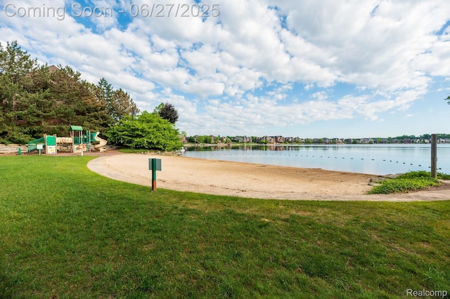 8264 Stoney Creek Dr, South Lyon, MI 48178 - water view
