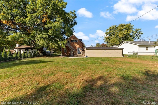 45866 Gable Inn St, Shelby Twp, MI 48317 - view of yard