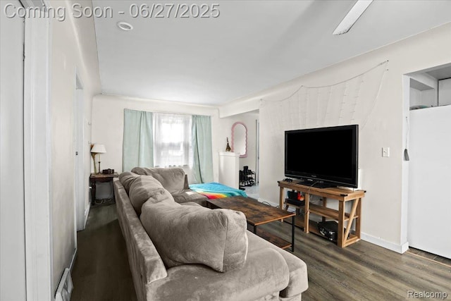 166 W Milton Ave, Oak Park, MI 48030 - living area with wood finished floors and baseboards