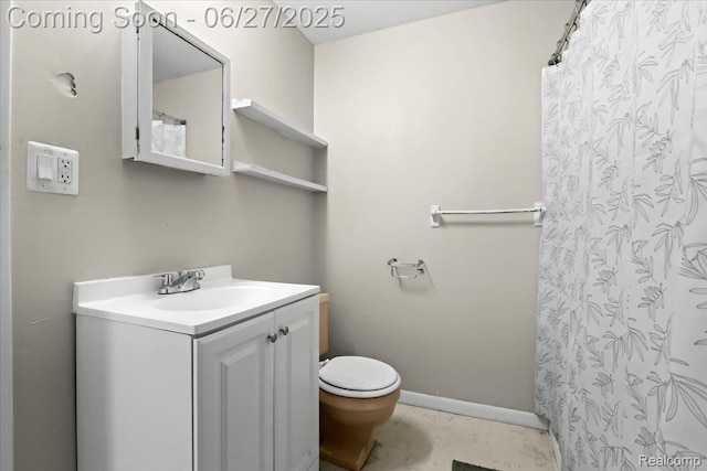 166 W Milton Ave, Oak Park, MI 48030 - bathroom with vanity and curtained shower