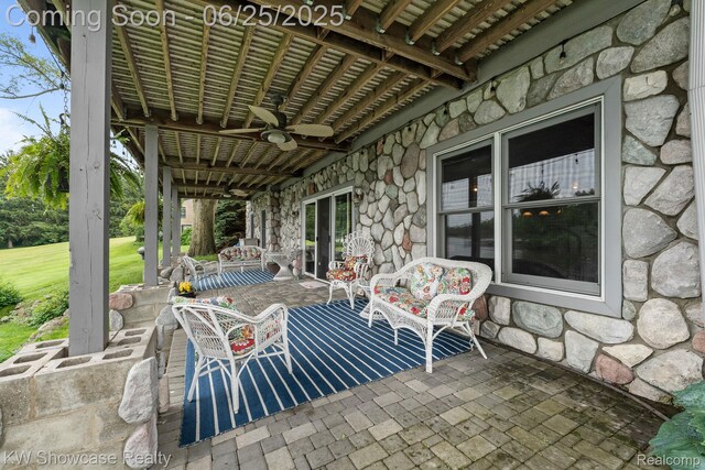 6476 Andersonville Rd, Waterford, MI 48329 - photo 9