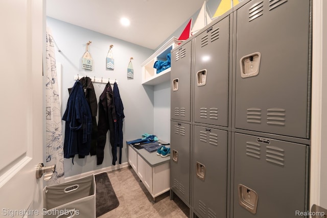 5001 Forest Vly, Clarkston, MI 48348 - view of mudroom