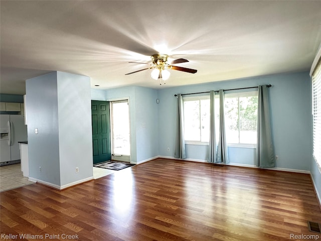 20839 Sunset Ave, Warren, MI 48091 - unfurnished room with ceiling fan and light wood-style floors