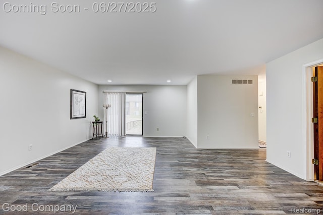 45264 Universal Ct, Shelby Twp, MI 48317 - spare room featuring wood finished floors and recessed lighting
