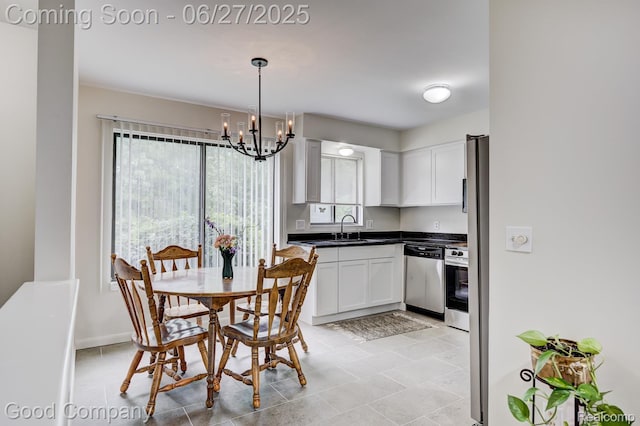 45264 Universal Ct, Shelby Twp, MI 48317 - dining area with a chandelier