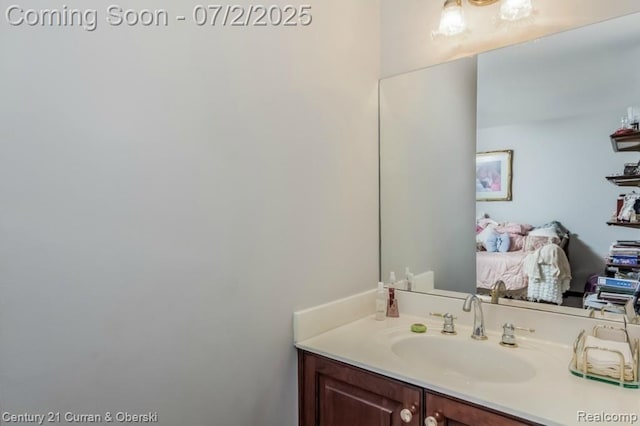 31085 Estate Woods Ct, Farmington Hills, MI 48331 - ensuite bathroom featuring vanity