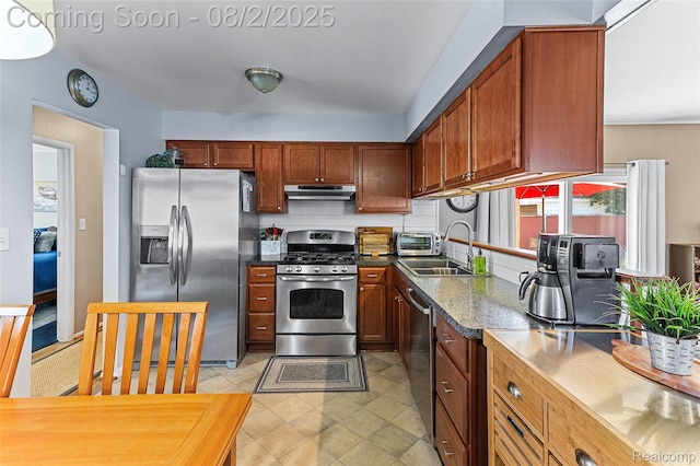 22775 W Maplelawn Ave, Taylor, MI 48180 - photo 10