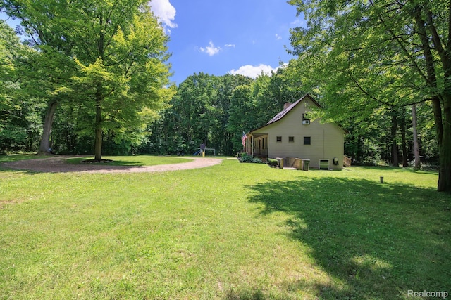 2931 N Lake Pleasant Rd, Attica, MI 48412 - view of green lawn