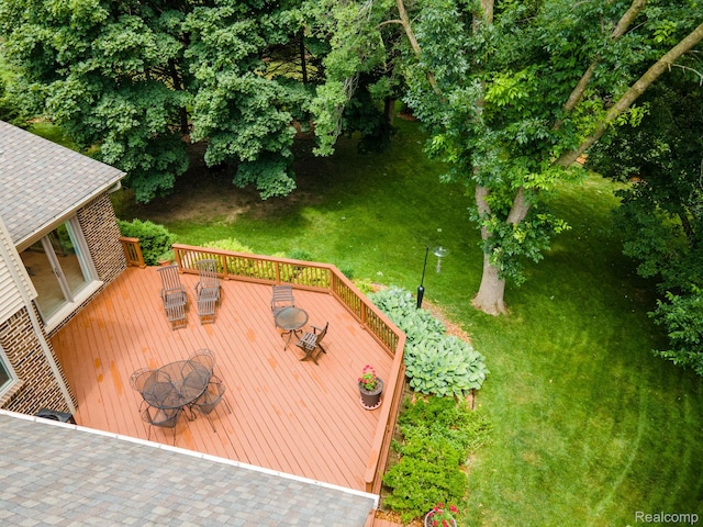 2732 Winter Park Ct, Rochester Hills, MI 48309 - wooden deck featuring outdoor dining area