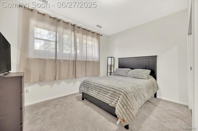 1522 Oregon Ct, Waterford, MI 48327 - bedroom with baseboards and carpet flooring