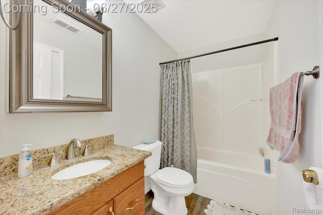 1522 Oregon Ct, Waterford, MI 48327 - full bathroom featuring vanity, shower / tub combo with curtain, and wood finished floors