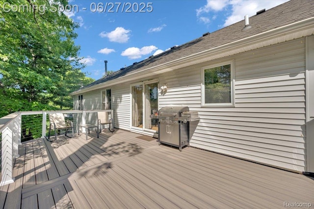 1522 Oregon Ct, Waterford, MI 48327 - deck with area for grilling