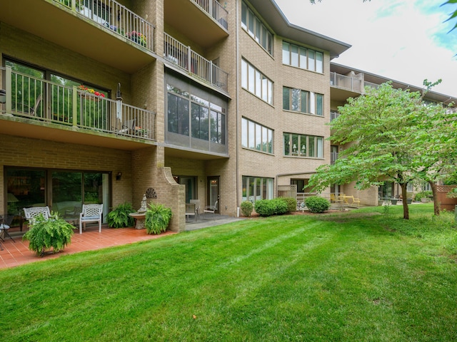 4040 Greenleaf Cir Unit 108, Kalamazoo, MI 49008 - view of apartment building / complex