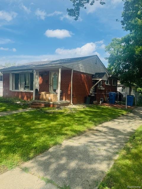 7002 Norborne Ave, Dearborn Heights, MI 48127 - photo 2