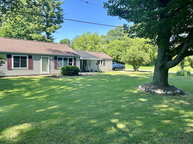 6673 W 64th St, Fremont, MI 49412 - view of grassy yard