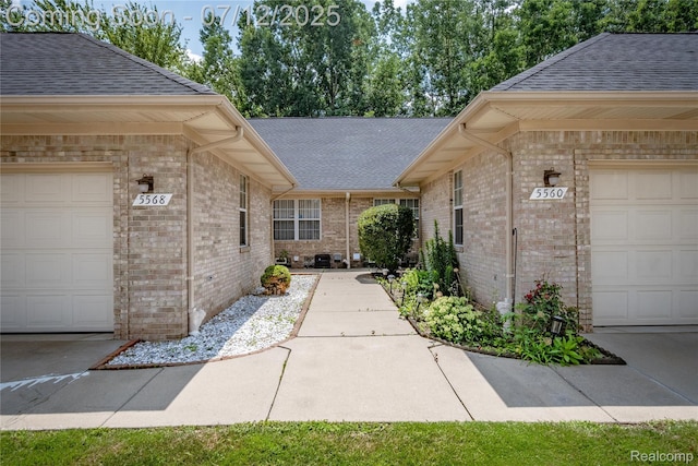 5568 Seabreeze Ln, Sterling Heights, MI 48310 - photo 32
