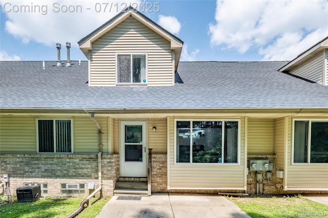 5568 Seabreeze Ln, Sterling Heights, MI 48310 - photo 30