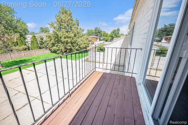 35692 Stillmeadow Ln, Shelby Twp, MI 48035 - view of deck