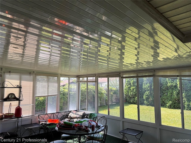 8105 Busch, Center Line, MI 48015 - sunroom / solarium featuring healthy amount of natural light