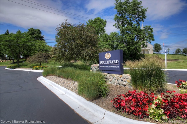 2635 Greenstone Blvd Unit 508, Auburn Hills, MI 48326 - exterior view