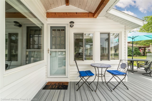 11729 Algonquin Dr, Pinckney, MI 48169 - view of deck
