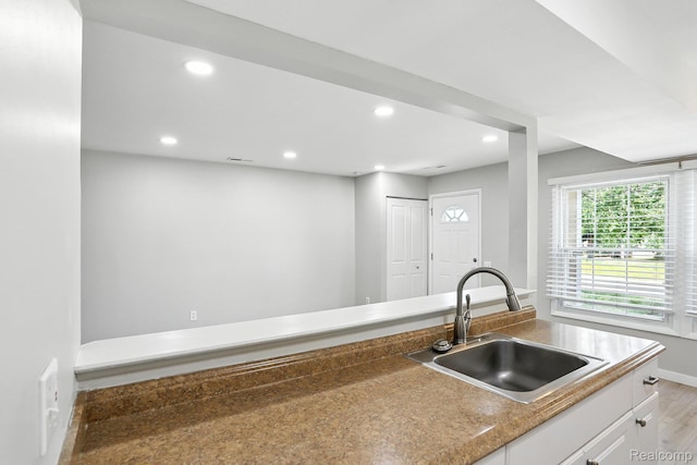 3043 Oakridge Ct, Lake Orion, MI 48360 - kitchen featuring recessed lighting, white cabinets, and light wood finished floors