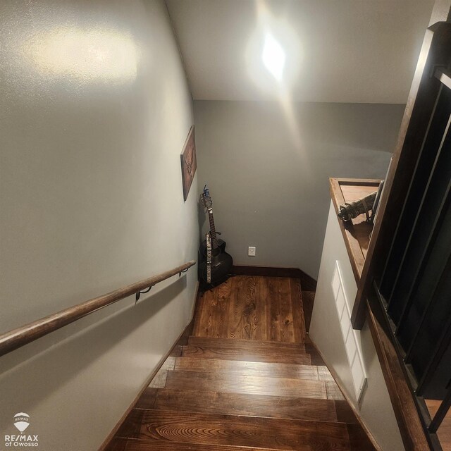 225 N Center St, Six Lakes, MI 48886 - photo 18