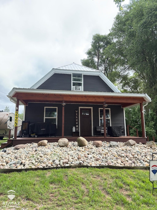 225 N Center St, Six Lakes, MI 48886 - photo 1