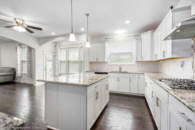 44127 Wilmington Dr, Canton, MI 48188 - photo 11