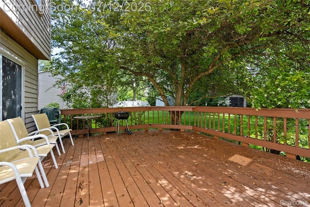 23528 Londonderry, Novi, MI 48375 - view of deck