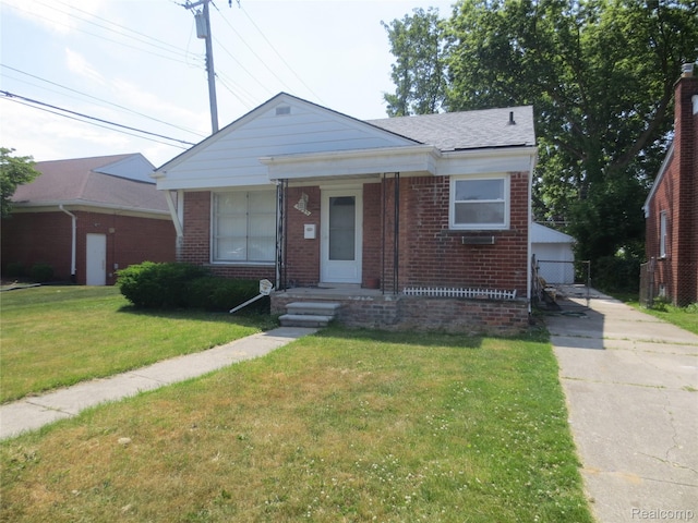 9535 Dixie, Plymouth, MI 48239 - photo 1