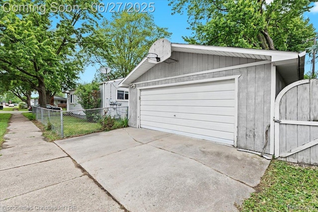 20410 Woodward St, Clinton Township, MI 48035 - photo 14