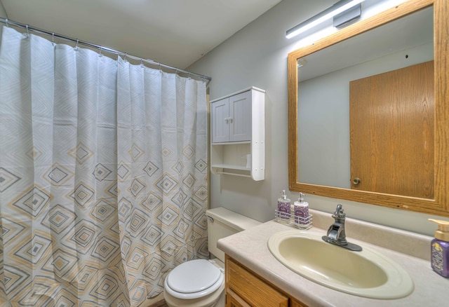 123 Carlysle Dr, Brooklyn, MI 49230 - full bathroom featuring vanity and a shower with curtain