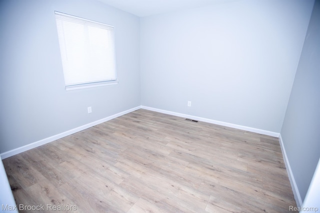 29075 Congress St, Roseville, MI 48066 - photo 20