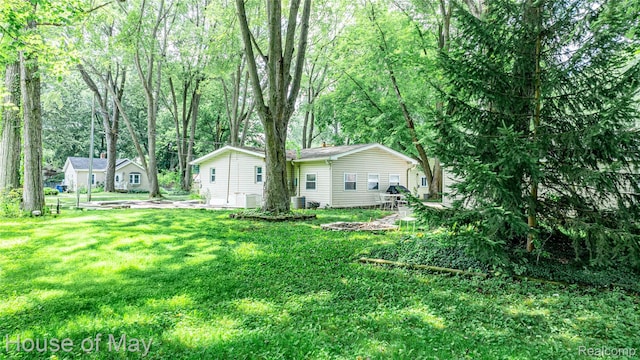 4822 Filer St, Waterford, MI 48328 - photo 13