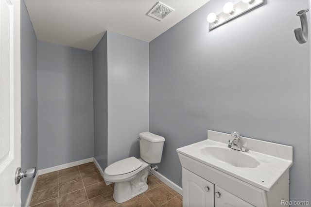 10913 Edlie Cir, Dearborn Heights, MI 48214 - bathroom featuring vanity and tile patterned floors