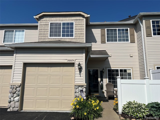 26684 Kirkway Dr, Woodhaven, MI 48183 - photo 1