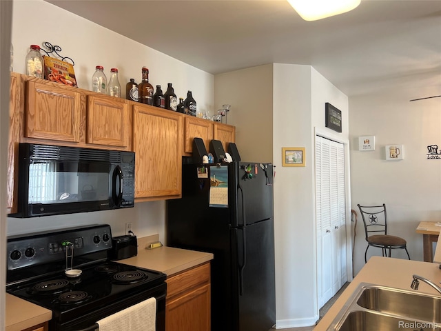 26684 Kirkway Dr, Woodhaven, MI 48183 - photo 12