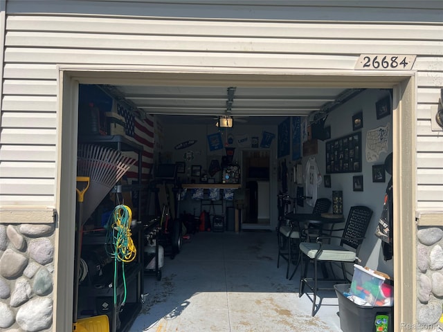 26684 Kirkway Dr, Woodhaven, MI 48183 - photo 16
