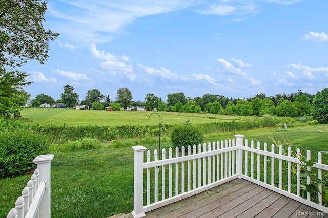 2900 Hyde Park, Bay City, MI 48706 - deck featuring a lawn