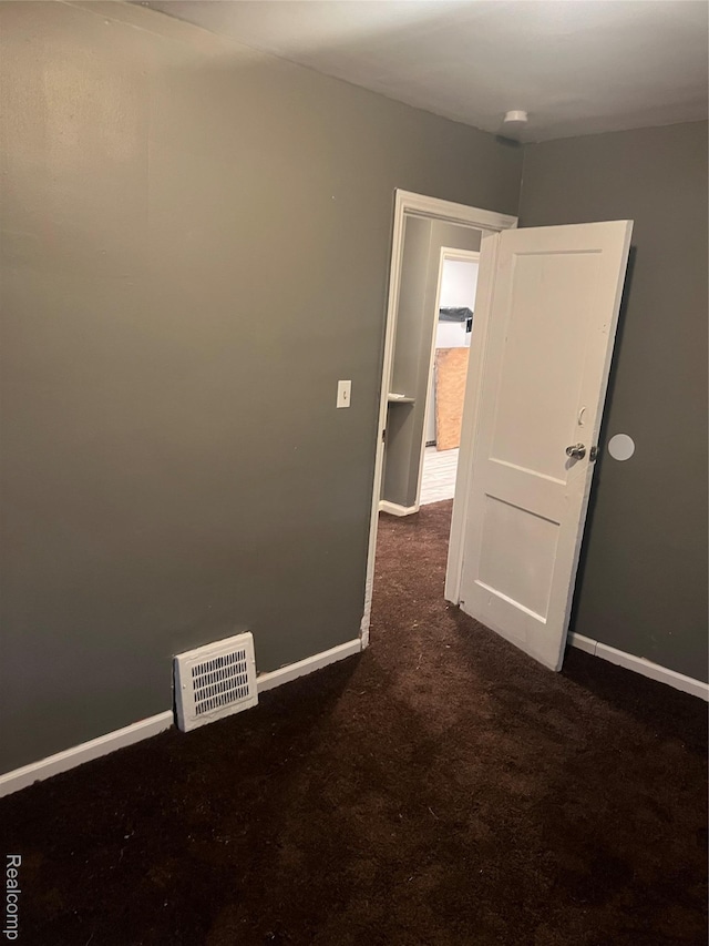 19500 Rutherford St, Detroit, MI 48235 - carpeted spare room with baseboards