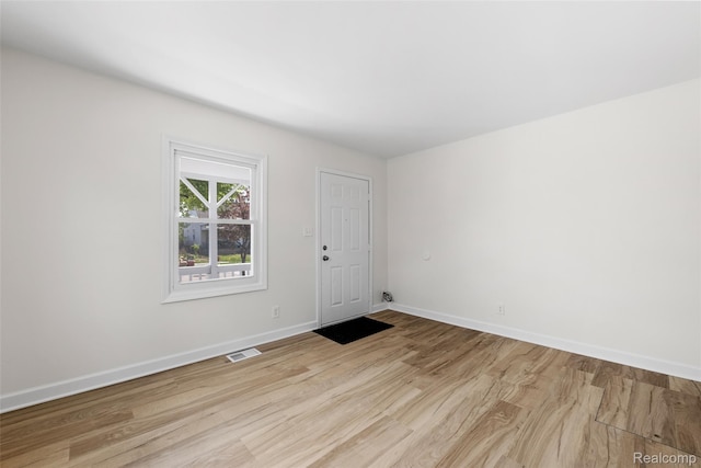 23723 Vassar Ave, Hazel Park, MI 48030 - entrance foyer featuring wood finished floors and baseboards