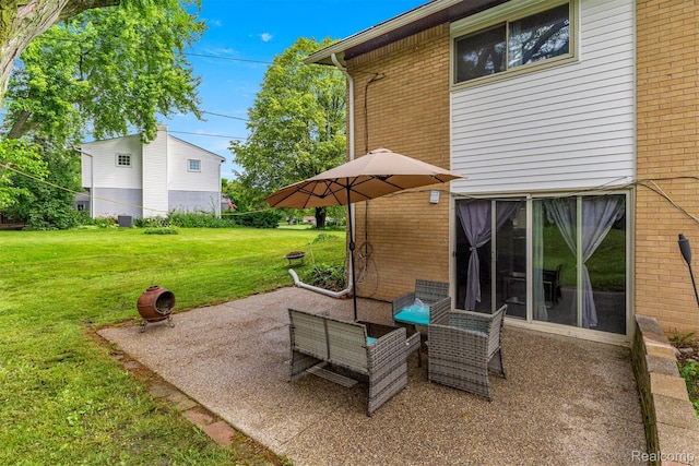 2738 Berry Dr, Bloomfield Hills, MI 48304 - view of patio / terrace