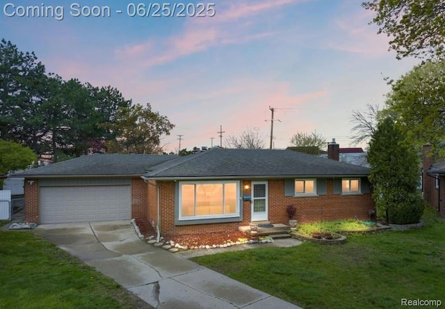 8100 Darlene St, Warren, MI 48093 - photo 1