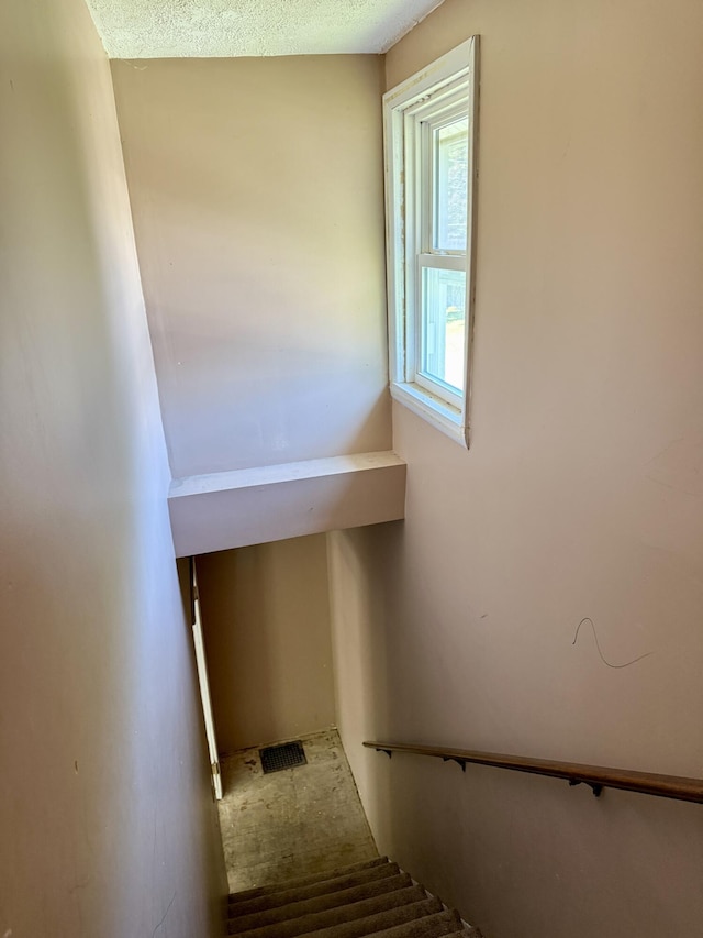 202 N Staffon St, Ludington, MI 49431 - photo 83